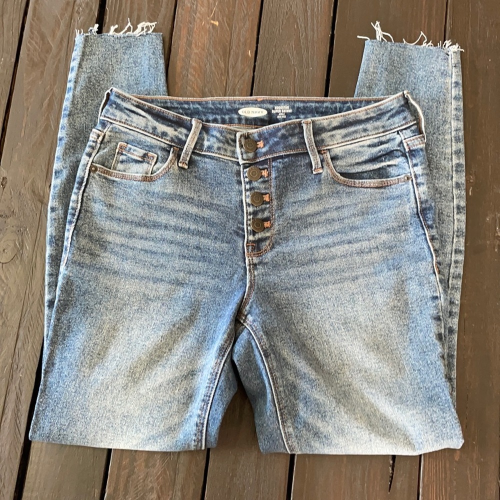 EUC Button Front Ankle Jeans
